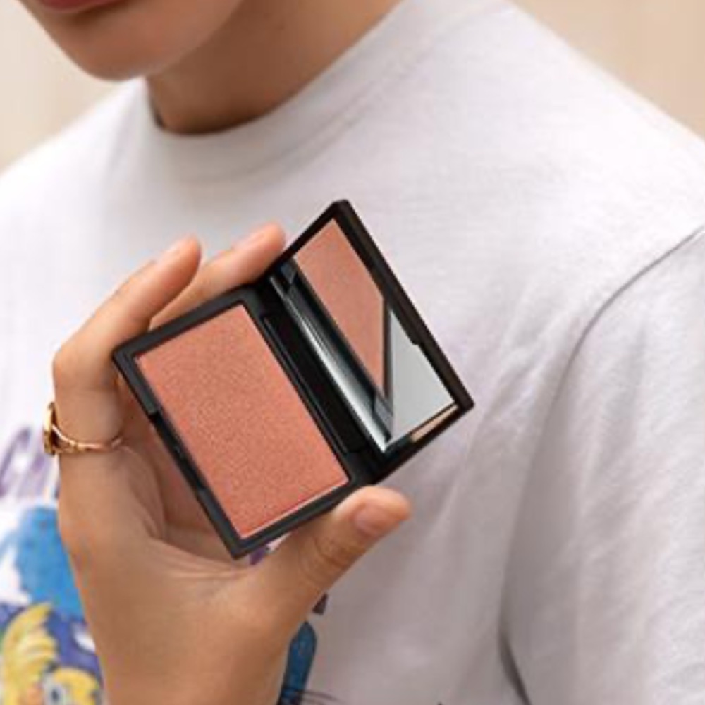 Phase Zero Making Moves Blusher - Picture 2 of 6